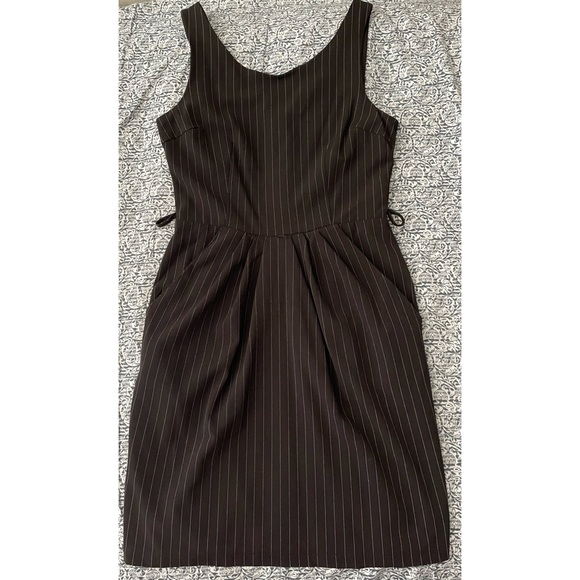 Charlotte Russe Black Pinstriped Career Dress with Red Patent Belt - Picture 8 of 9